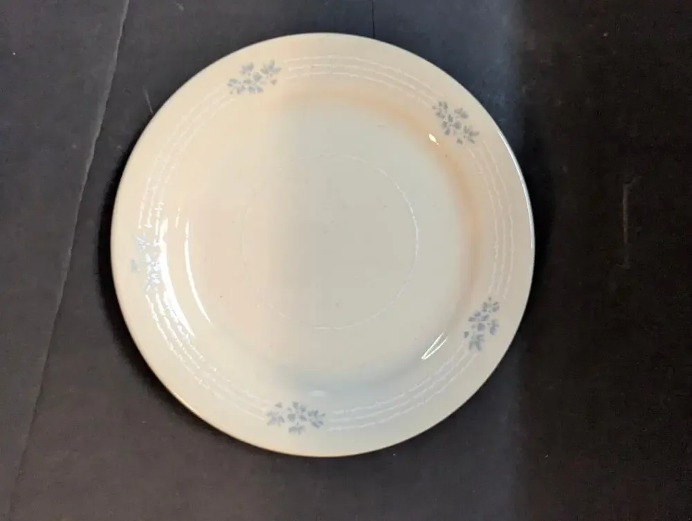 Corelle by Corning Country Cottage Blue Floral 7 Lunch Salad Plates Set of 5